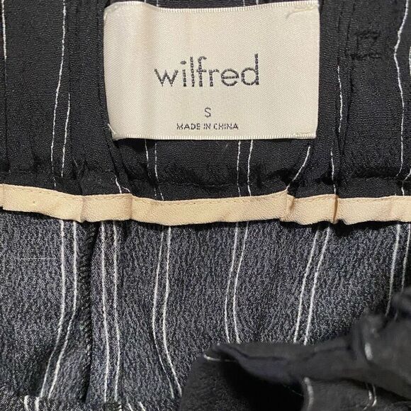 Aritzia Wilfred Faun Black & White Pinstriped Wide Leg Cropped Pants Size Small - Picture 4 of 7